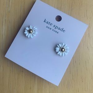 Kate Spade daisy earrings- never worn